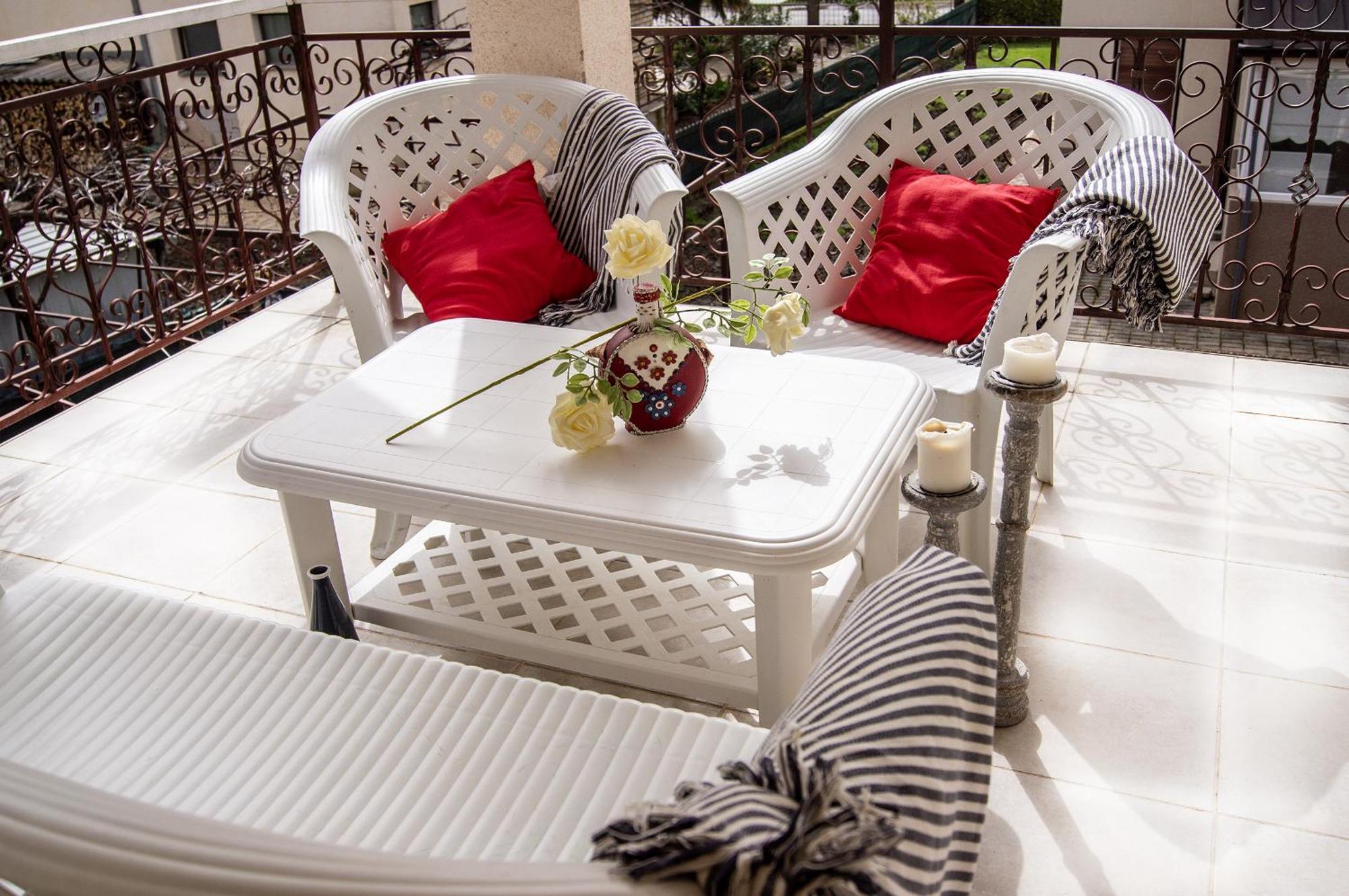 Villa Lakeview Paradise Peštani Екстериор снимка